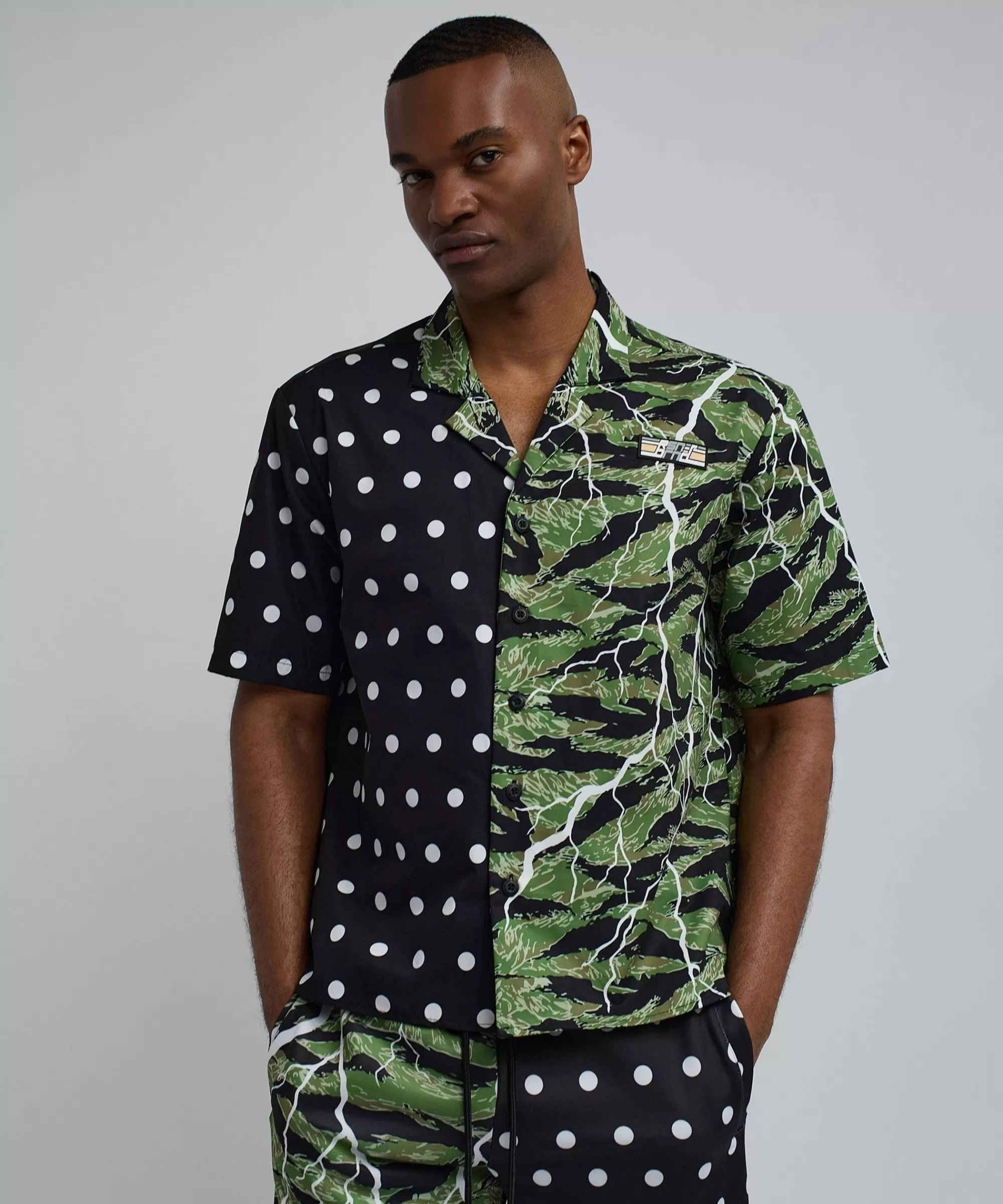 Outlet Dots And Camo Split Woven Short Sleeve Shirt Button Downs