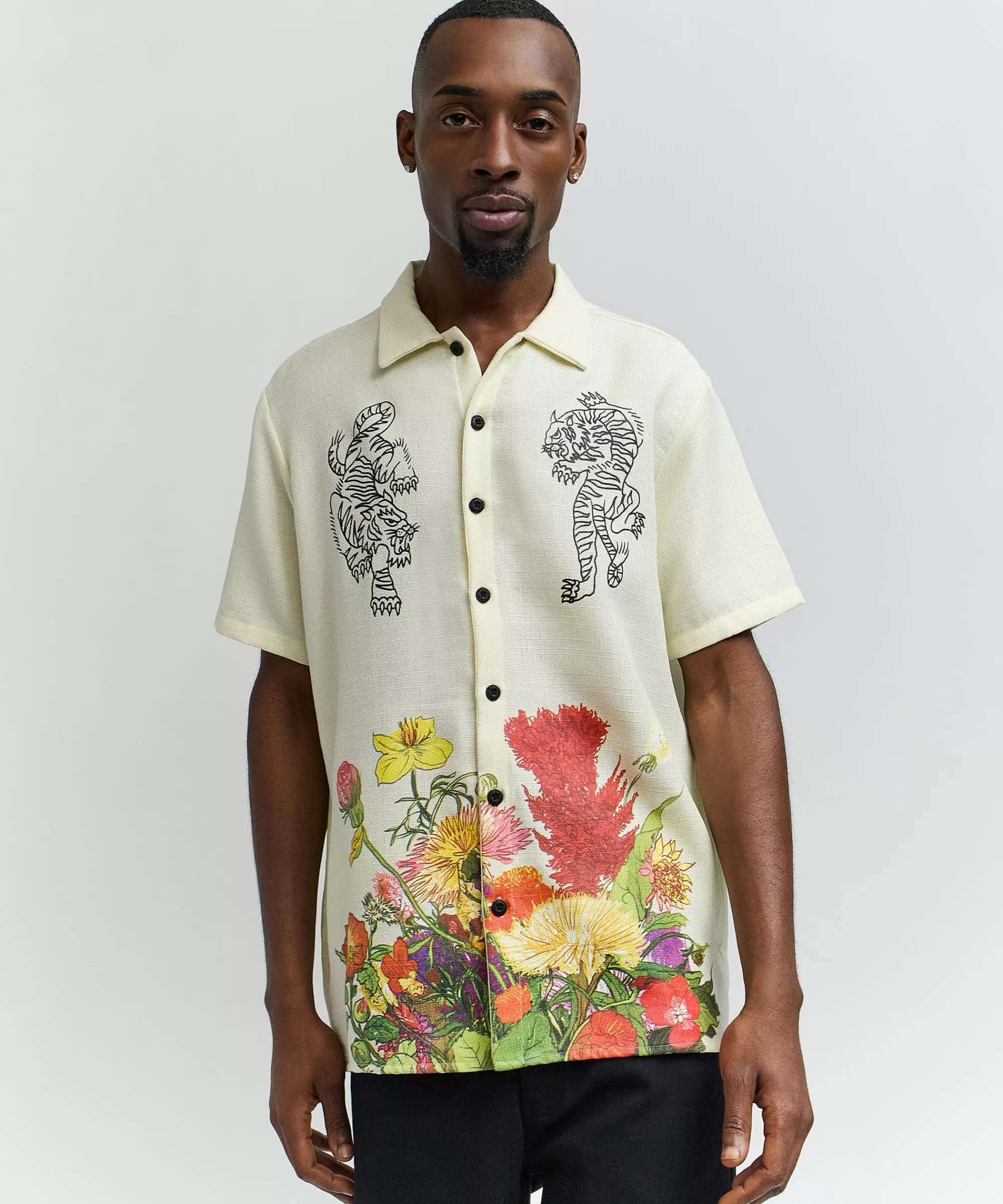 Discount Kamikaze Linen Texture Button Down Short Sleeve Shirt - Tan Button Downs