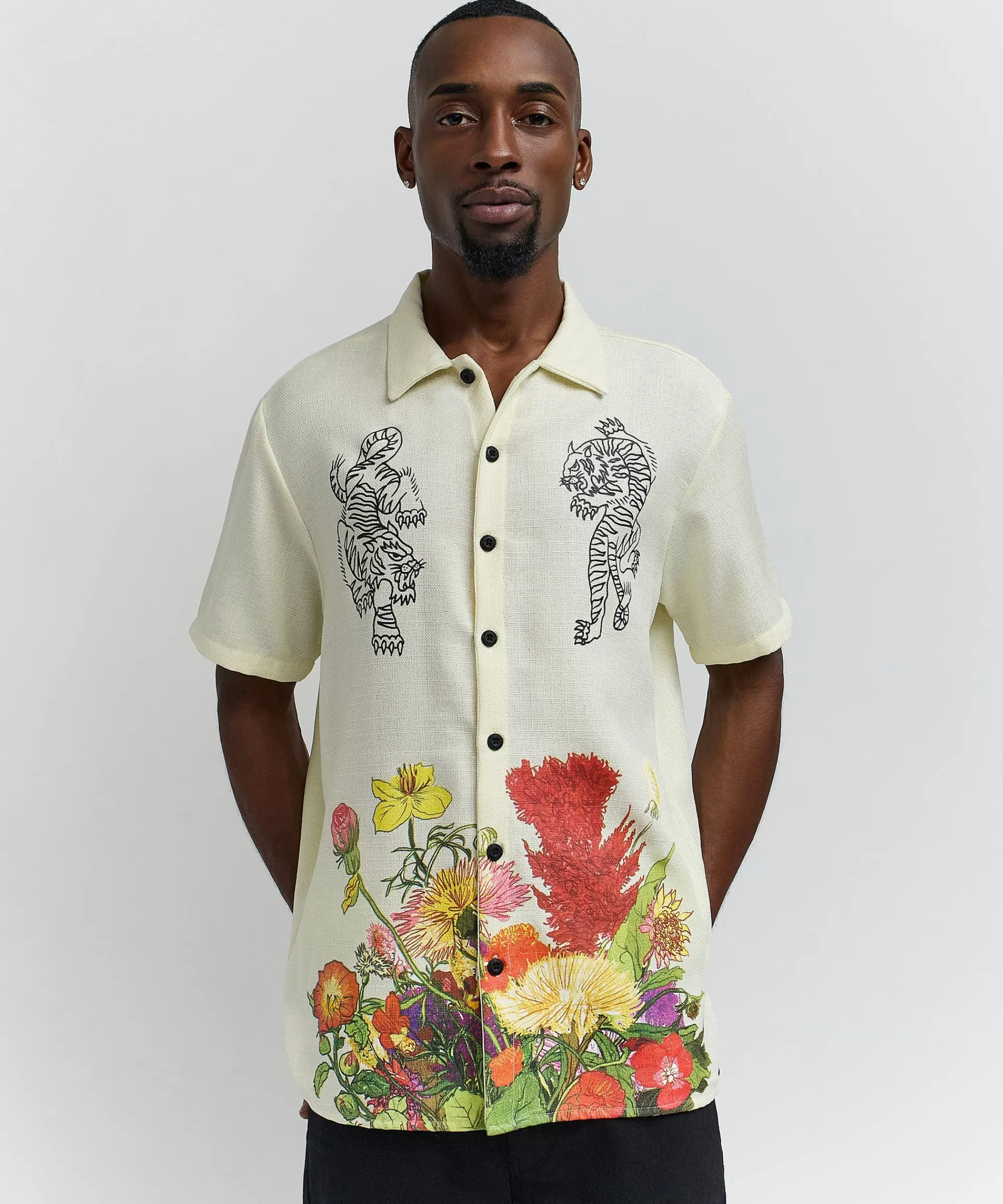 Discount Kamikaze Linen Texture Button Down Short Sleeve Shirt - Tan Button Downs