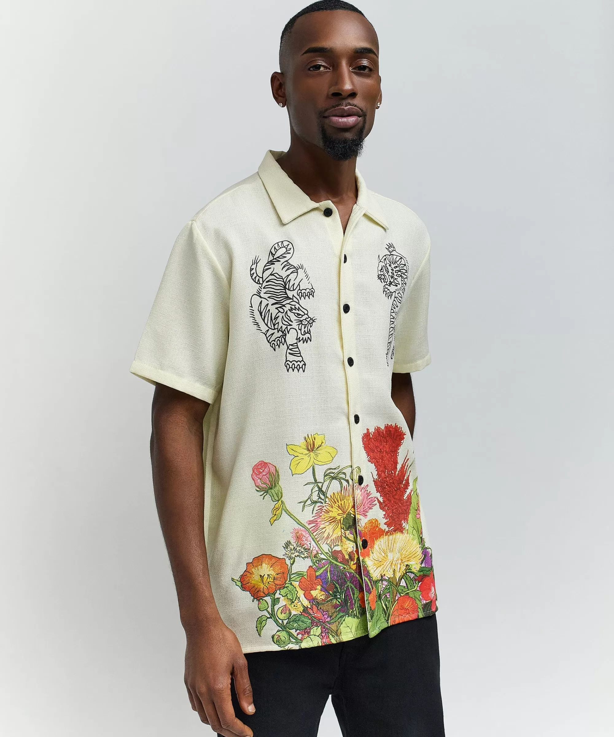 Discount Kamikaze Linen Texture Button Down Short Sleeve Shirt - Tan Button Downs