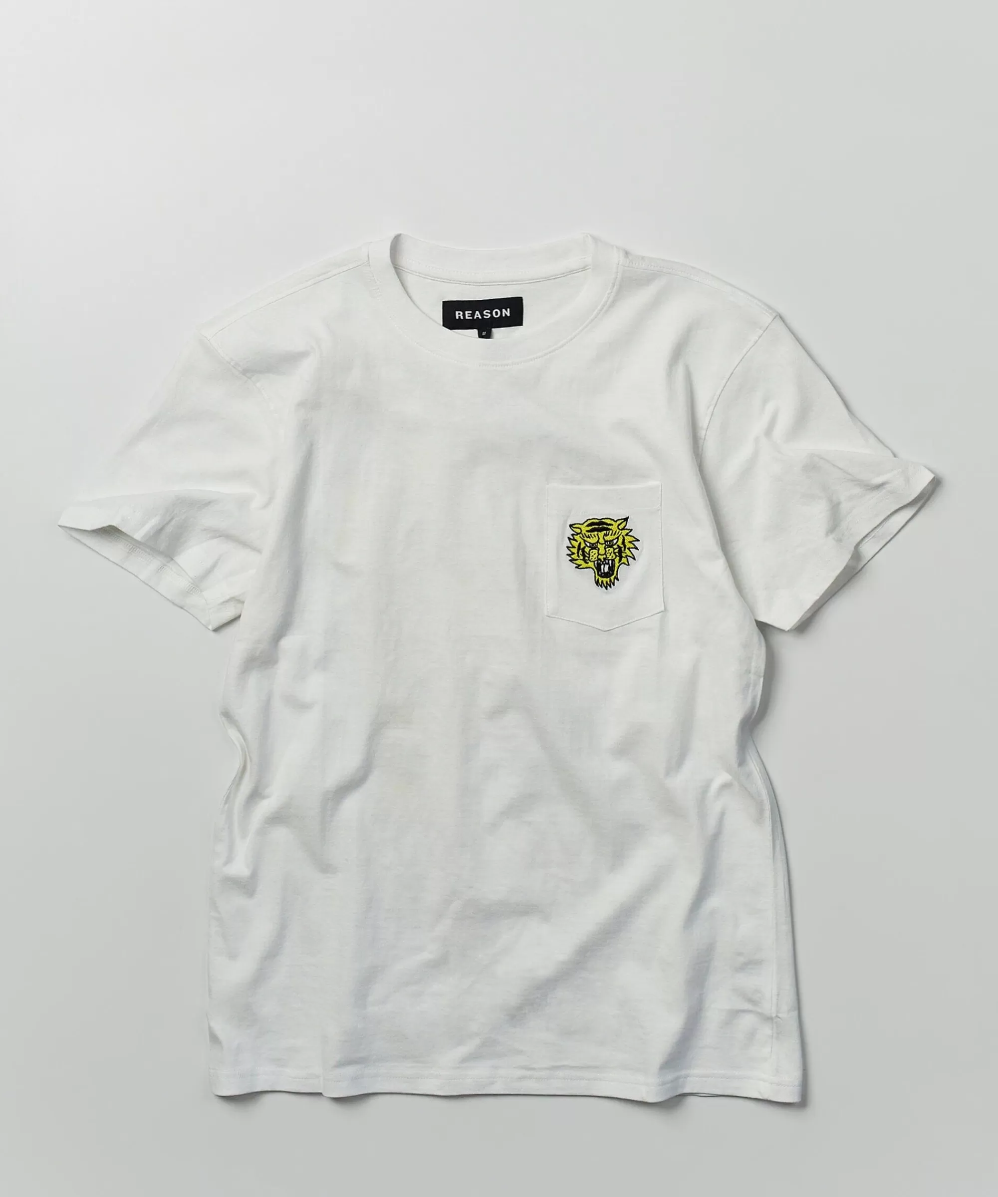 Best Sale Pave Your Own Path Short Sleeve Graphic Print Embroidered Detail Tee - White Graphic Tees