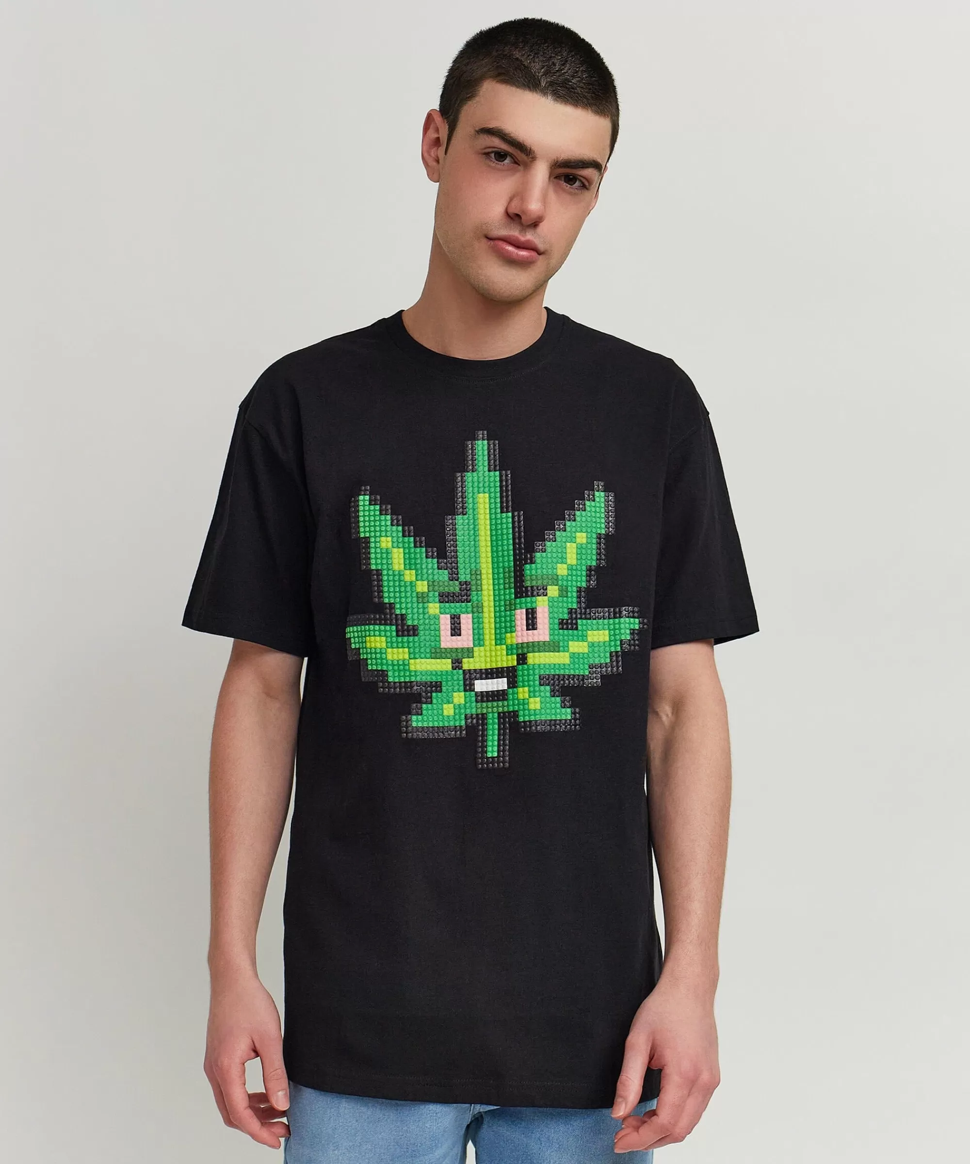 Discount Pixel Leaf Short Sleeve Tee - Black Graphic Tees