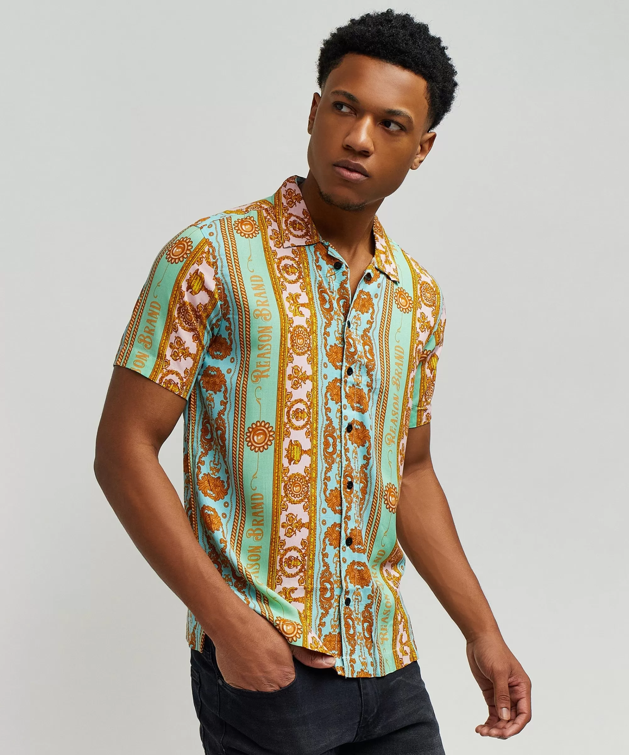 Hot Royal Chain Allover Print Short Sleeve Shirt Button Downs